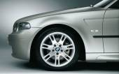 03 - 325ti E46 Compact pack M (2002)