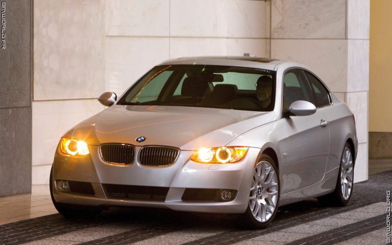 328i E92 Coupé (2006) Voiture de série Fonds d