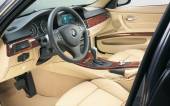 14 - 330i E90 Berline (2005)