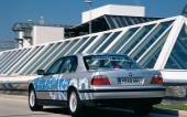 09 - 750hL E38 (2002)
