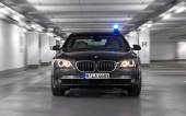 28 - 760Li F02 Security (2009)