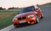 02 - Srie 1 M E82 Coup (2011)
