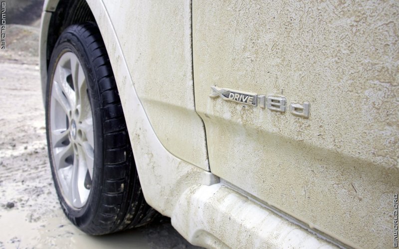 http://www.bmworld.fr/photos/voiture-de-serie/x3-e83-18d-(2009)/800x500/32-x3-e83-18d-(2009).jpg