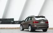 122 - X5 E70 50i (2010)